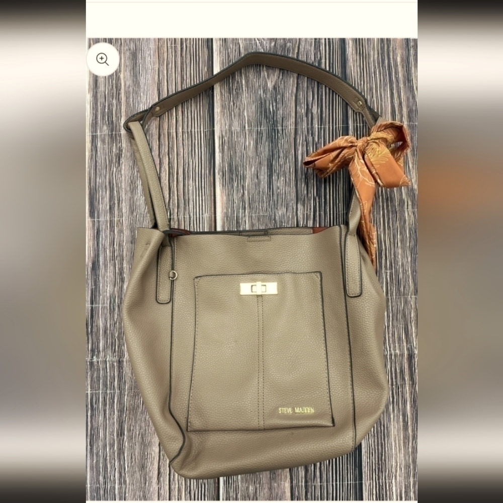 Steve Madden Taube color shoulder bag with a scarf Size Medium